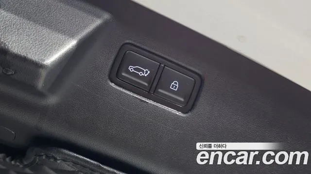 Hyundai Santa Fe MX5 — Фото автомобиля 20