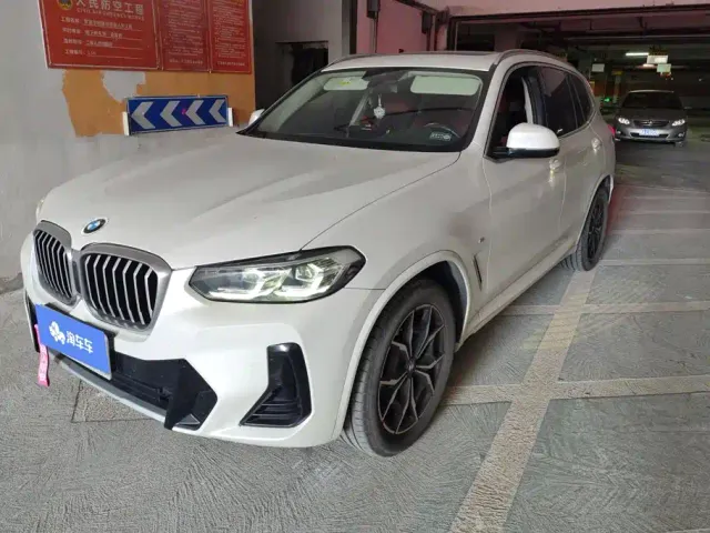 Фотография автомобиля — BMW X3