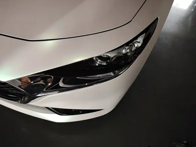 Mazda Axela — Фото автомобиля 23