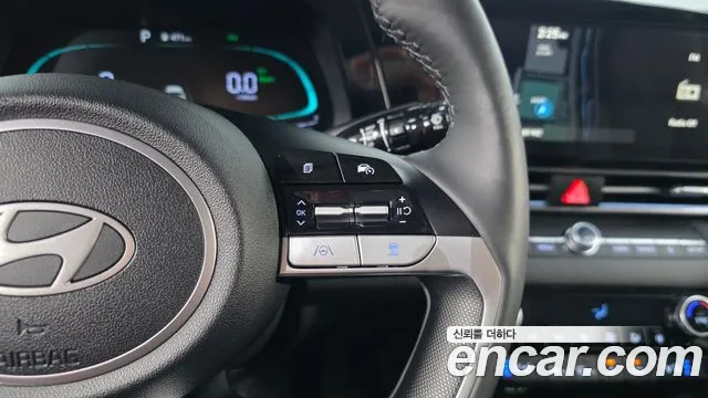 Hyundai Avante CN7 — Фото автомобиля 21