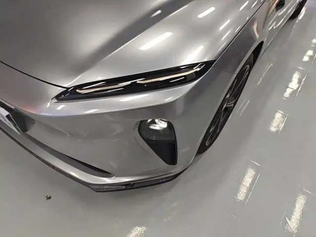 Nio ET5 Touring — Фото автомобиля 23