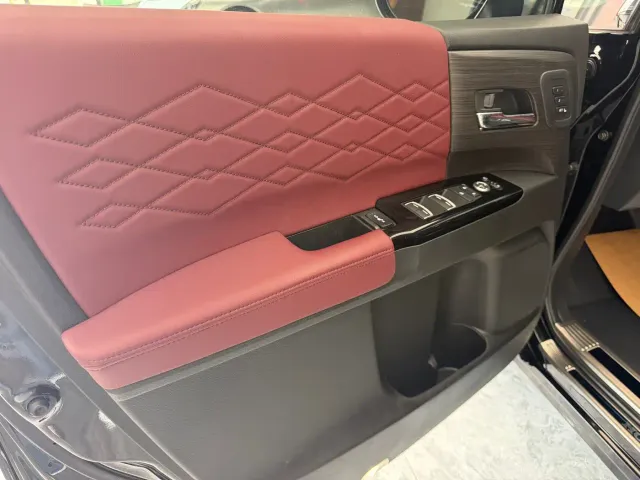 Honda Elysion — Фото автомобиля 10