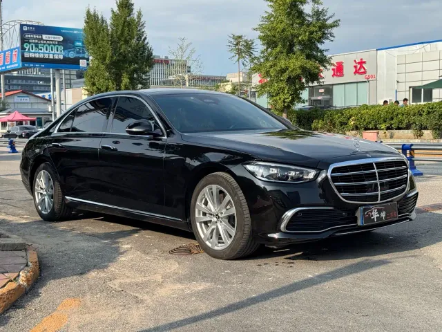 Mercedes-Benz S-Class — Фото автомобиля 14