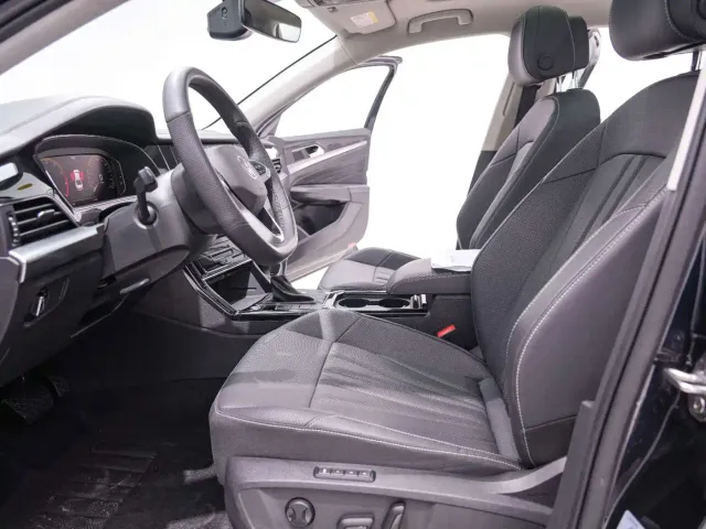 Volkswagen Passat — Фото автомобиля 21