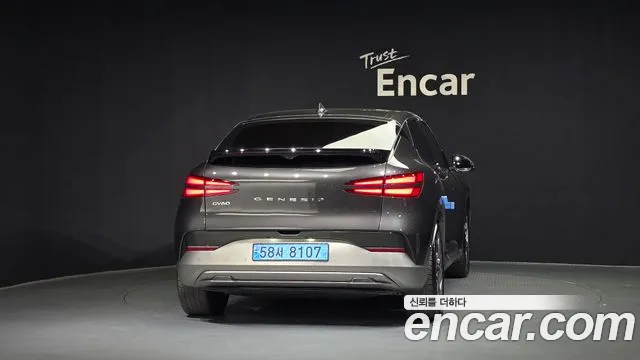 Genesis GV60 Standard — Фото автомобиля 3