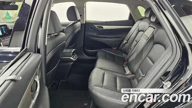Hyundai Grandeur Grandeur (New) Hybrid — Фото автомобиля 12