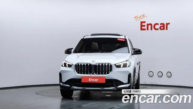 BMW X1 — Фото автомобиля 3