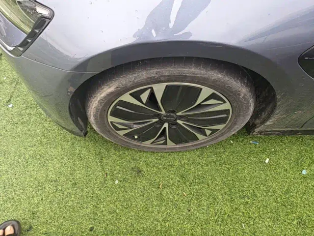 BYD Seal — Фото автомобиля 24