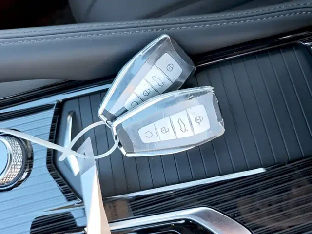 Geely Xingyue L — Фото автомобиля 8