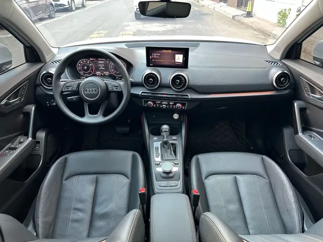 Audi Q2L — Фото автомобиля 18