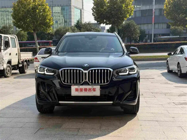 BMW X3 — Фото автомобиля 2
