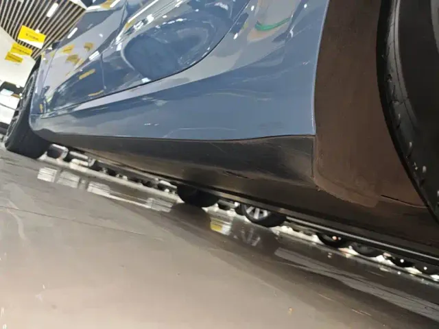 Tesla Model 3 — Фото автомобиля 21