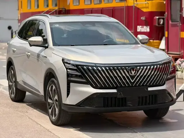 Changan CS75 Plus — Фото автомобиля 3