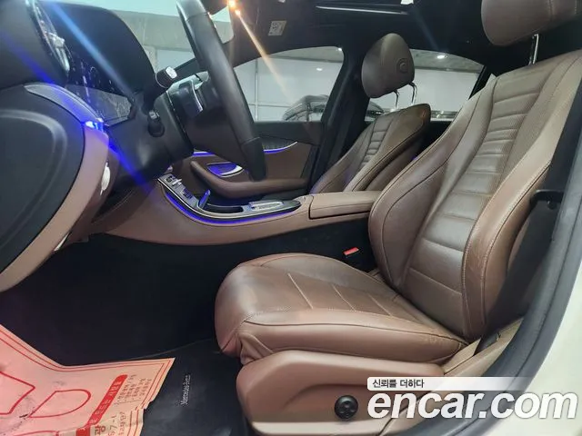 Mercedes-Benz E-Class W213 — Фото автомобиля 15