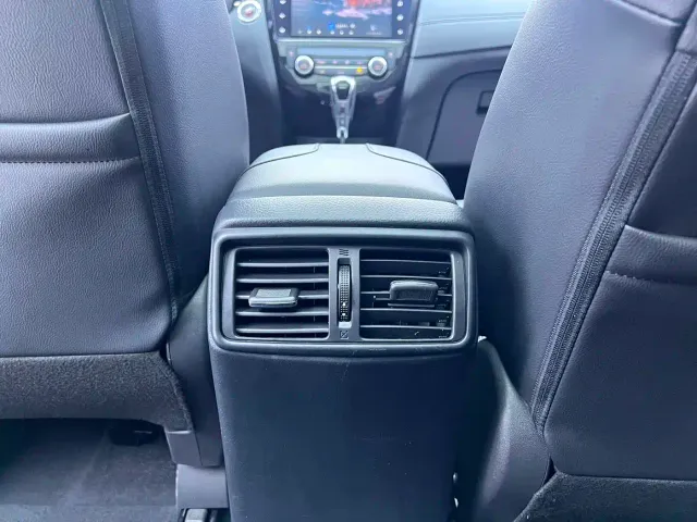 Nissan X-Trail — Фото автомобиля 15