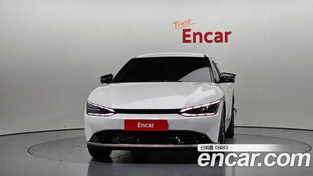 Kia EV6 — Фото автомобиля 3