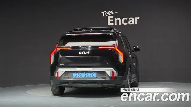 Kia EV3 — Фото автомобиля 4
