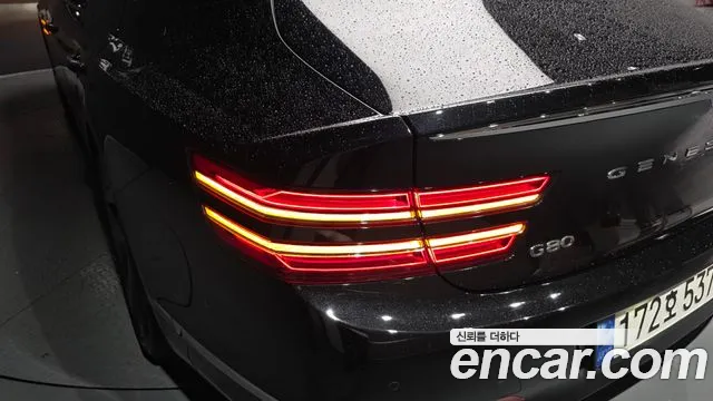 Genesis G80 Бензин 2.5 турбо AWD — Фото автомобиля 16