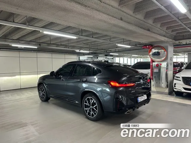 BMW X4 — Фото автомобиля 5