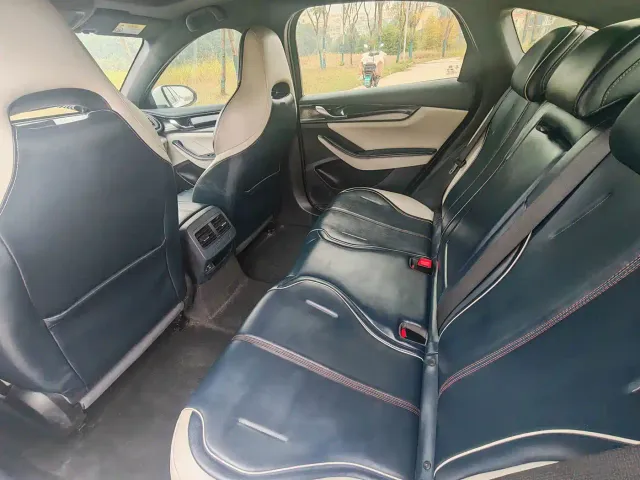 BYD Qin PLUS — Фото автомобиля 5