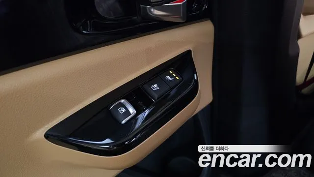 Kia Canival Carnival 4 поколение Дизель 7 мест Signature — Фото автомобиля 25