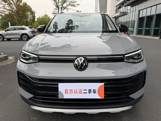 Volkswagen Tharu — Фото автомобиля 2