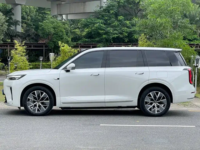 GAC Trumpchi Xiangwang S9 — Фото автомобиля 6