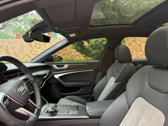 Audi A6L — Фото автомобиля 13