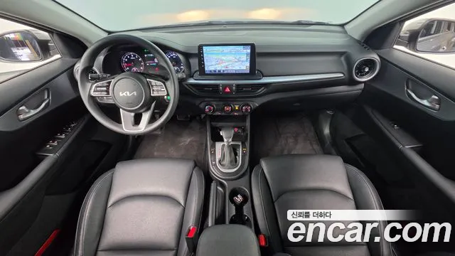 Kia K3 Generation 2 — Фото автомобиля 7
