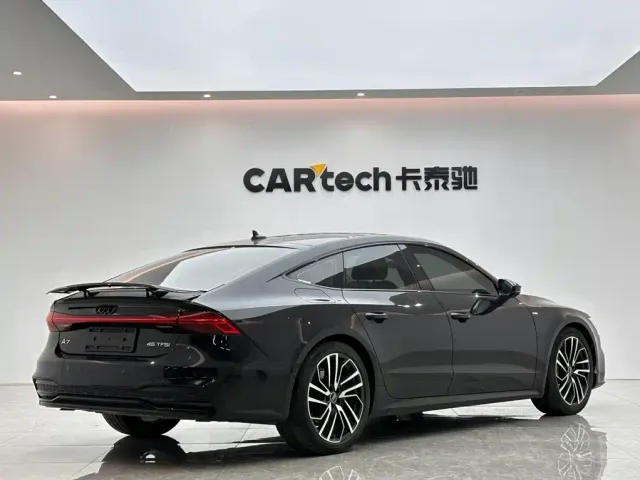 Audi A7 — Фото автомобиля 5