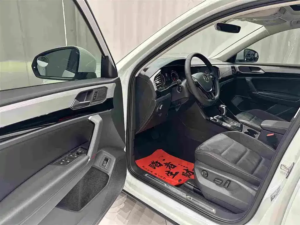 Volkswagen Tayron 2022 280TSI 2WD Luxury Smart Connect Edition — Фото автомобиля 7