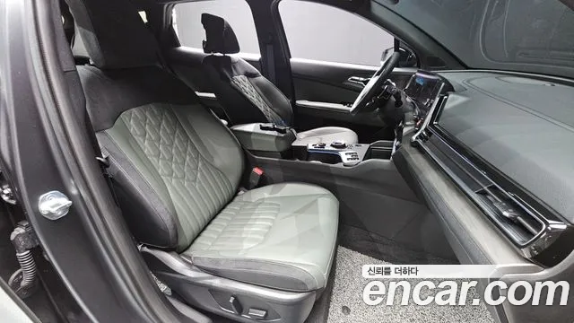 Kia Sportage Sportage 5-е поколение Бензин 1.6 турбо 2WD — Фото автомобиля 25