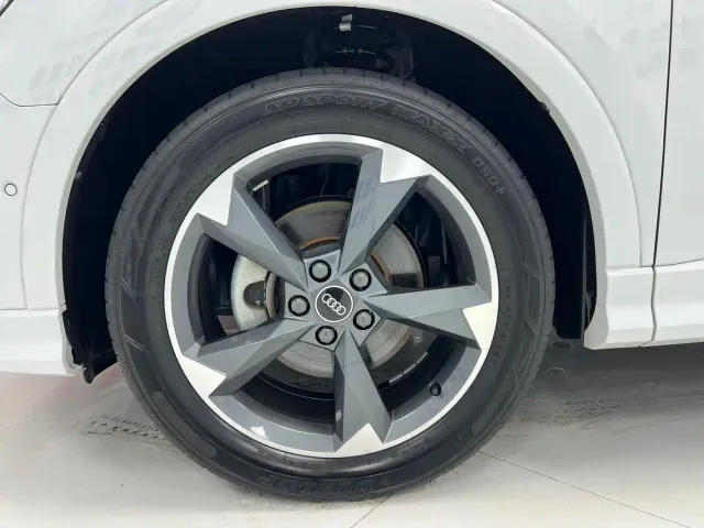 Audi Q3 — Фото автомобиля 18