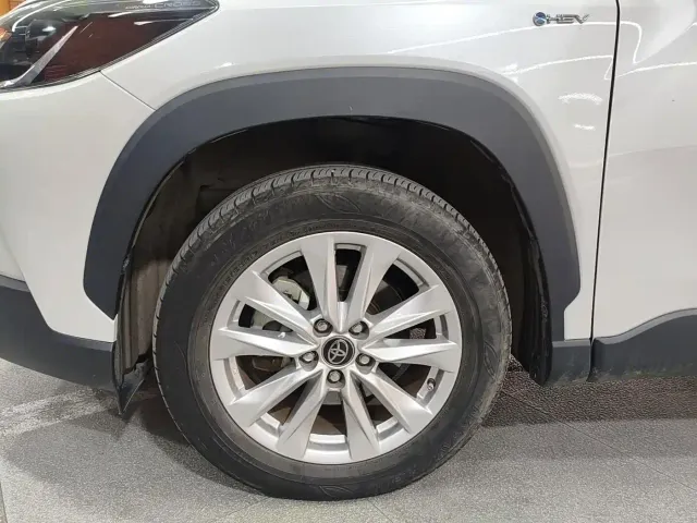Toyota Corolla Cross — Фото автомобиля 15