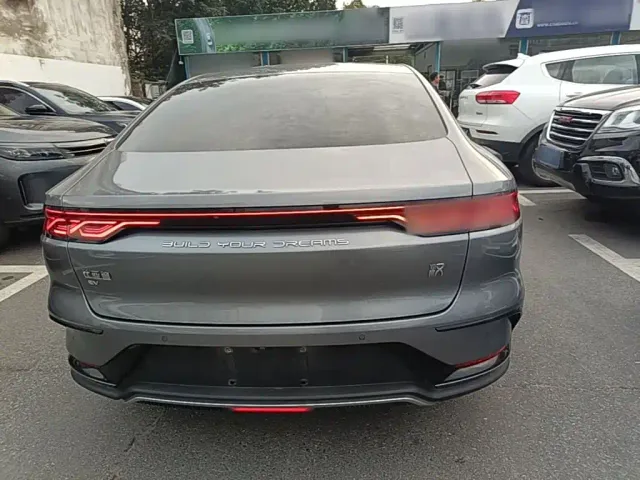 BYD Han — Фото автомобиля 5