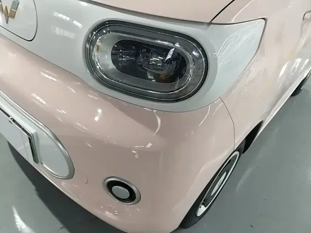 Wuling Hongguang Mini EV — Фото автомобиля 23