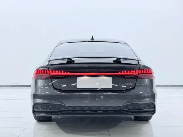 Audi A7 — Фото автомобиля 11
