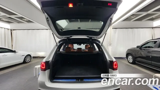 Mercedes-Benz GLC-Class — Фото автомобиля 20