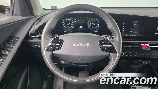 Kia Niro New — Фото автомобиля 20