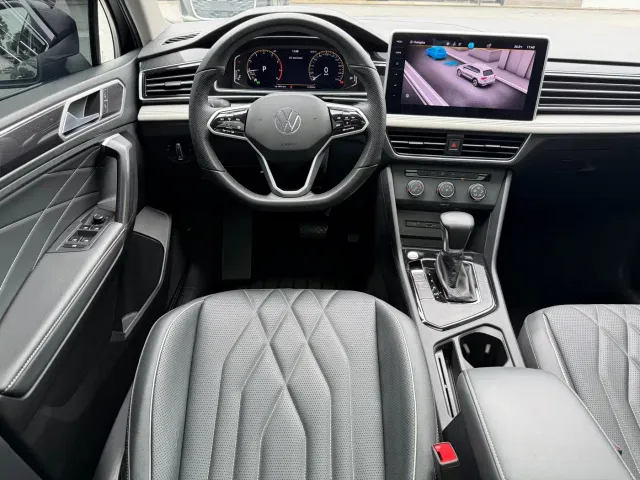Volkswagen Tiguan L — Фото автомобиля 17