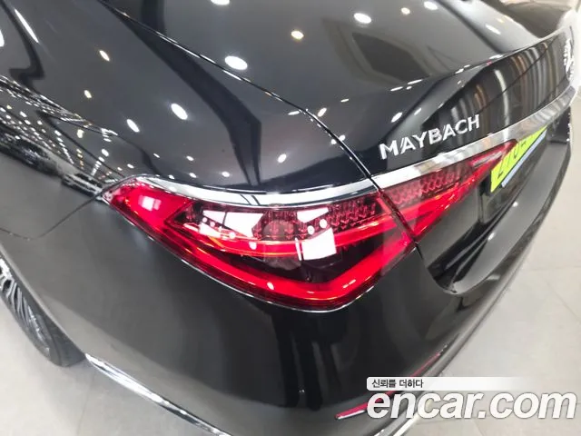 Mercedes-Benz S-Class — Фото автомобиля 13