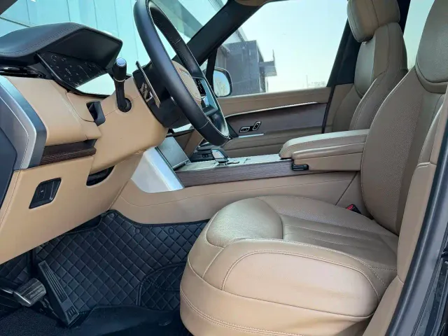 Land Rover Range Rover — Фото автомобиля 15
