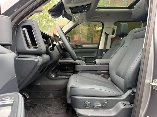 BYD FangChengBao Leopard 5 — Фото автомобиля 4
