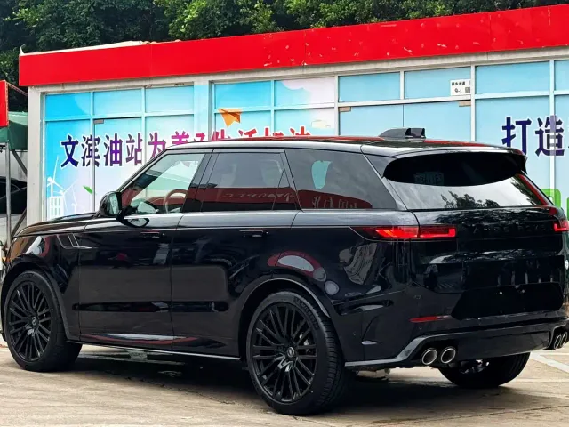 Land Rover Range Rover Sport — Фото автомобиля 21