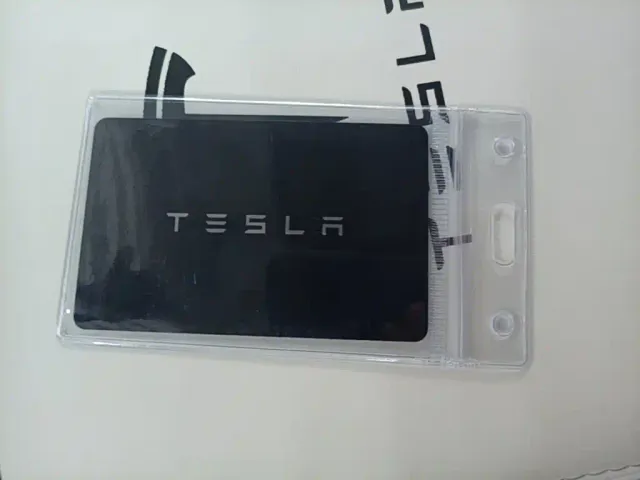 Tesla Model Y — Фото автомобиля 8
