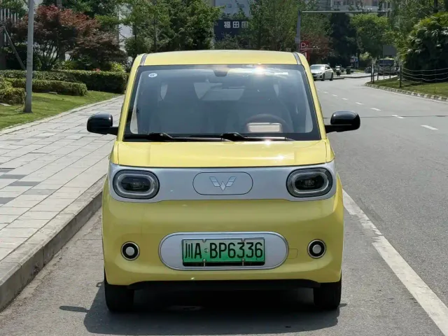 Wuling Hongguang Mini EV — Фото автомобиля 2
