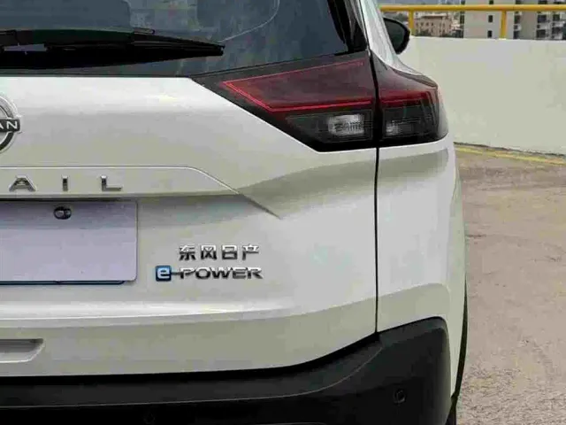 Nissan X-Trail — Фото автомобиля 14