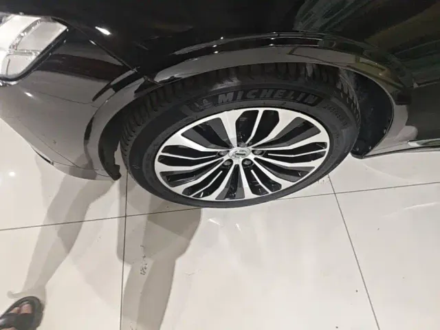 Volvo S90 — Фото автомобиля 22