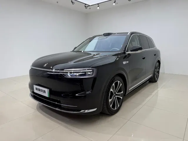 Фотография автомобиля — Aito M7