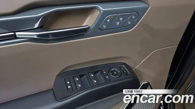 Kia EV9 — Фото автомобиля 30